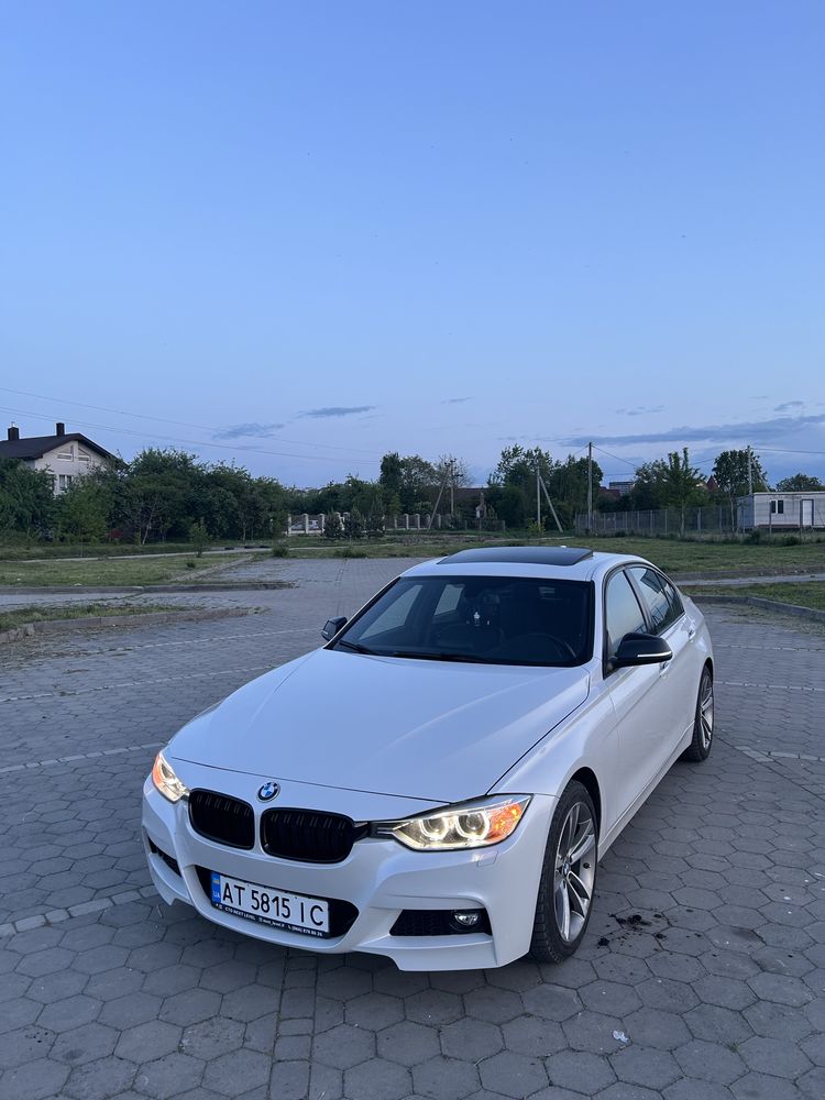 BMW 328i X-drive 2013