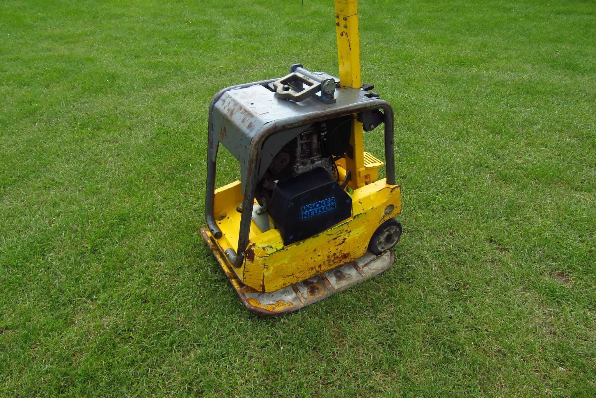 Zagęszczarka Wacker DPU 3760 Hats   256 kg