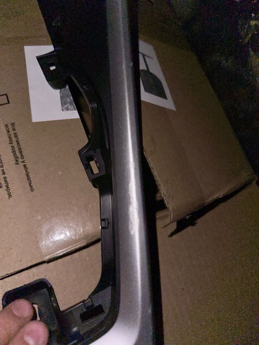 Накладка на центральну консоль RAV4 2019