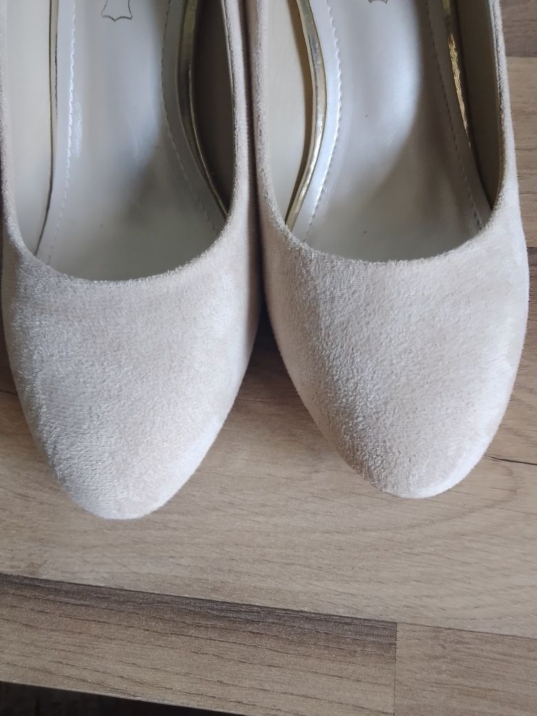 Buty damskie 39 Nowe