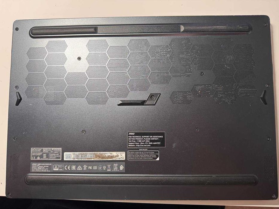 Ігровий ноутбук MSI Stealth 15M