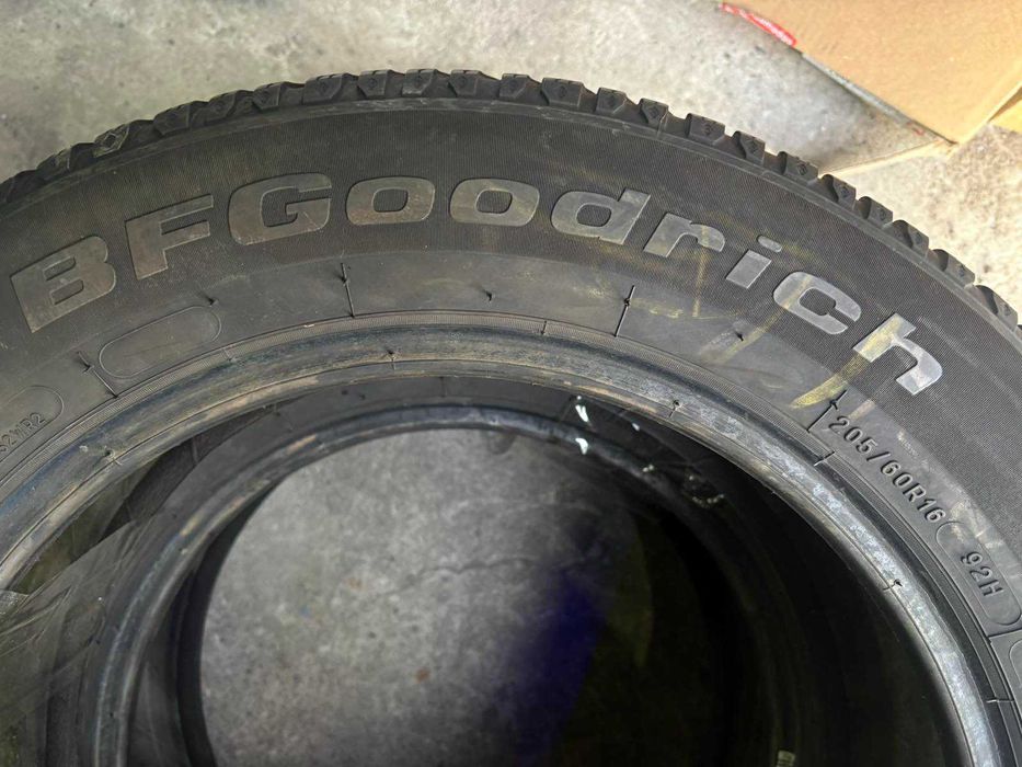 Шины 205/60 R16 BF-Goodrich пара зима (хорошее состояние) L7