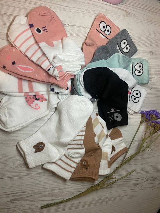 Носки різнокольорові, з принтами