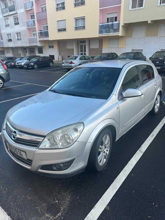 Vendo o meu carro em bom estado