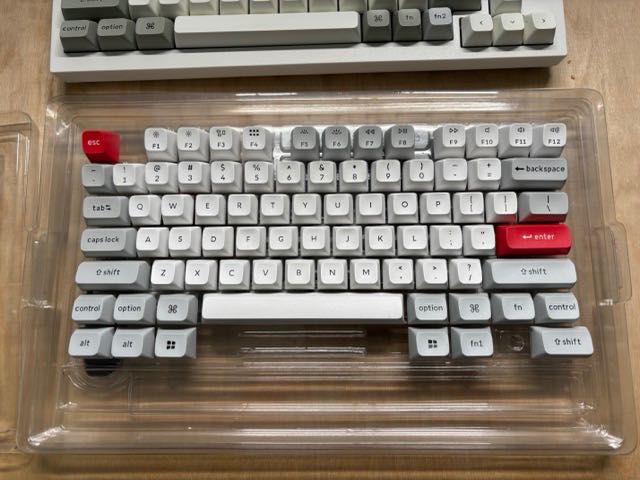 Keychron Q1 Max, Wireless Custom Mechanical Keyboard + Keycap set