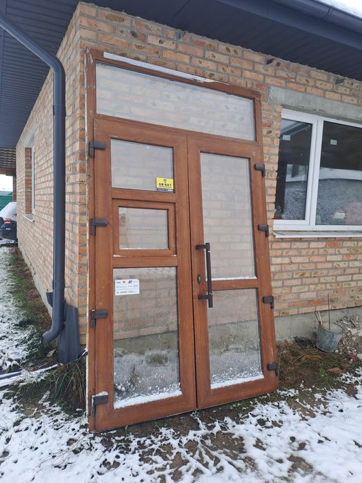 Двері вхідні металопластикові і алюмінієві