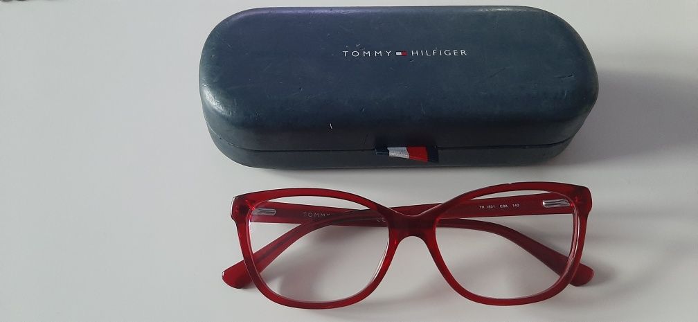 Okulary do czytania T.Hilfiger