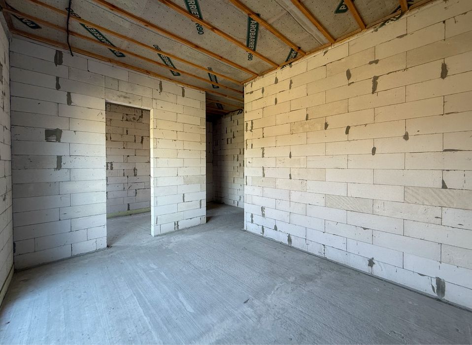 Новий казковий будиночок в гарному районі