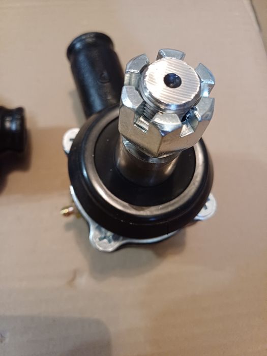 Продам наконечніки штока гура урал 4320.375 нові