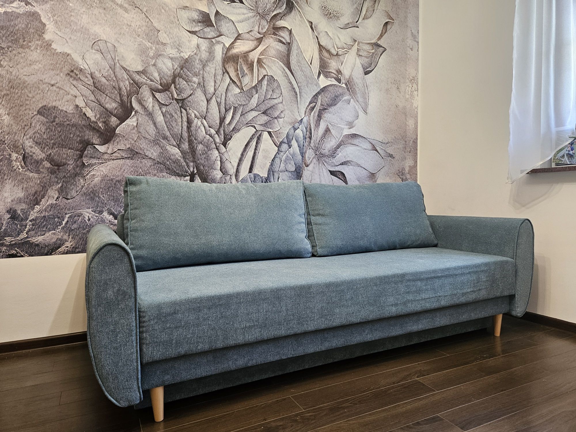 Sofa rozkładana Dinaro z pojemnkiem na pościel