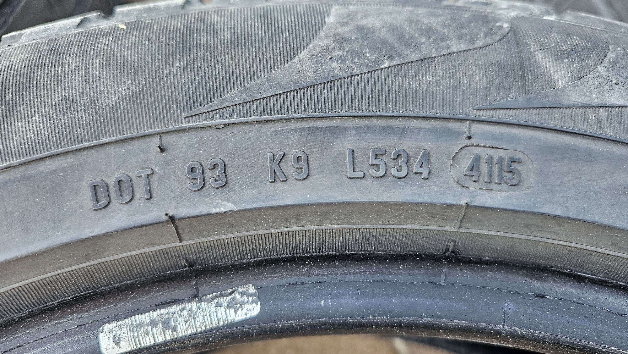 Opony całosezonowe Pirelli scorpion verde 235/50 R18