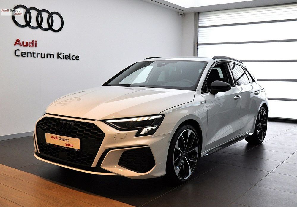 Audi A3 Sportback 40TFSI Quattro Sline VirtualPlus Led TempomatACC Webasto Kamera HeadUp