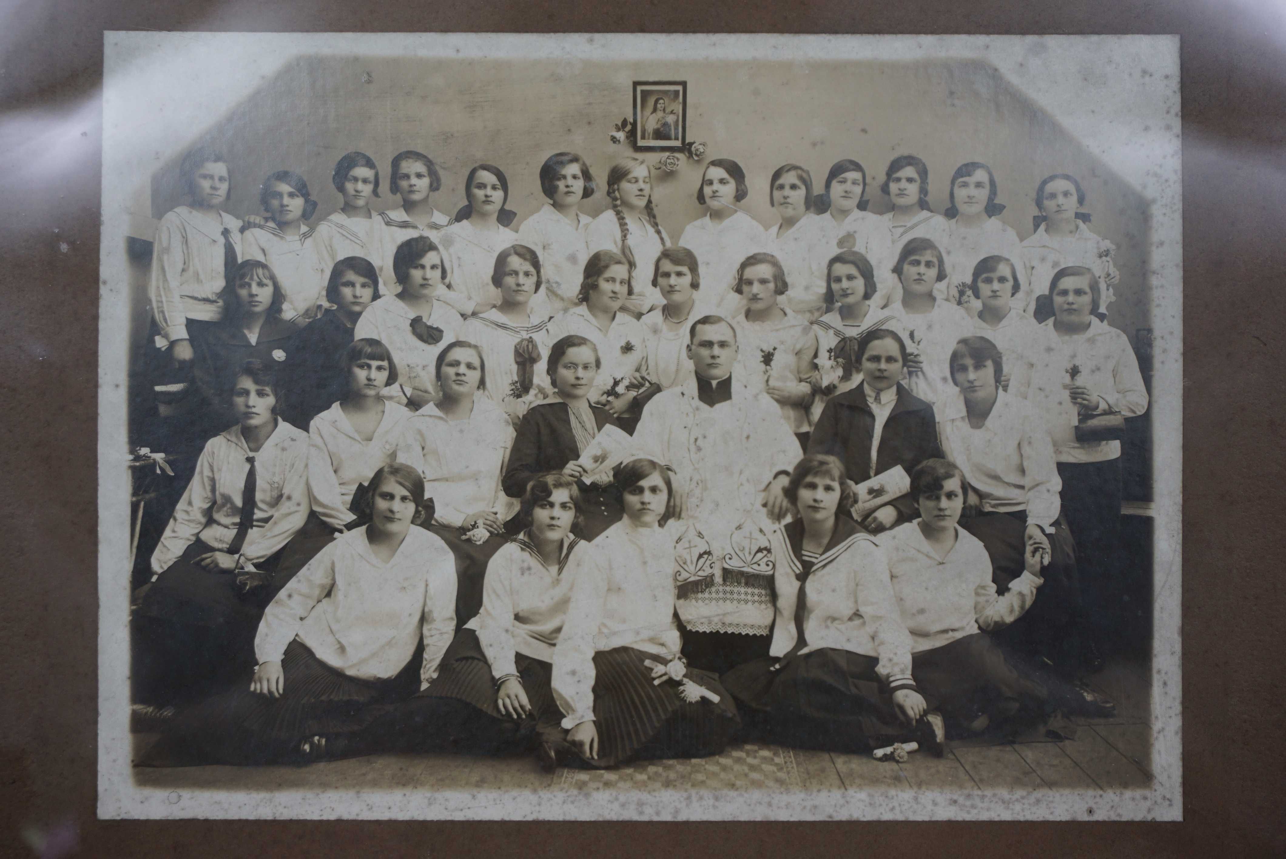 Zdjęcie Końskie ksiądz parafia Fotografia artystyczna A. Borowiec