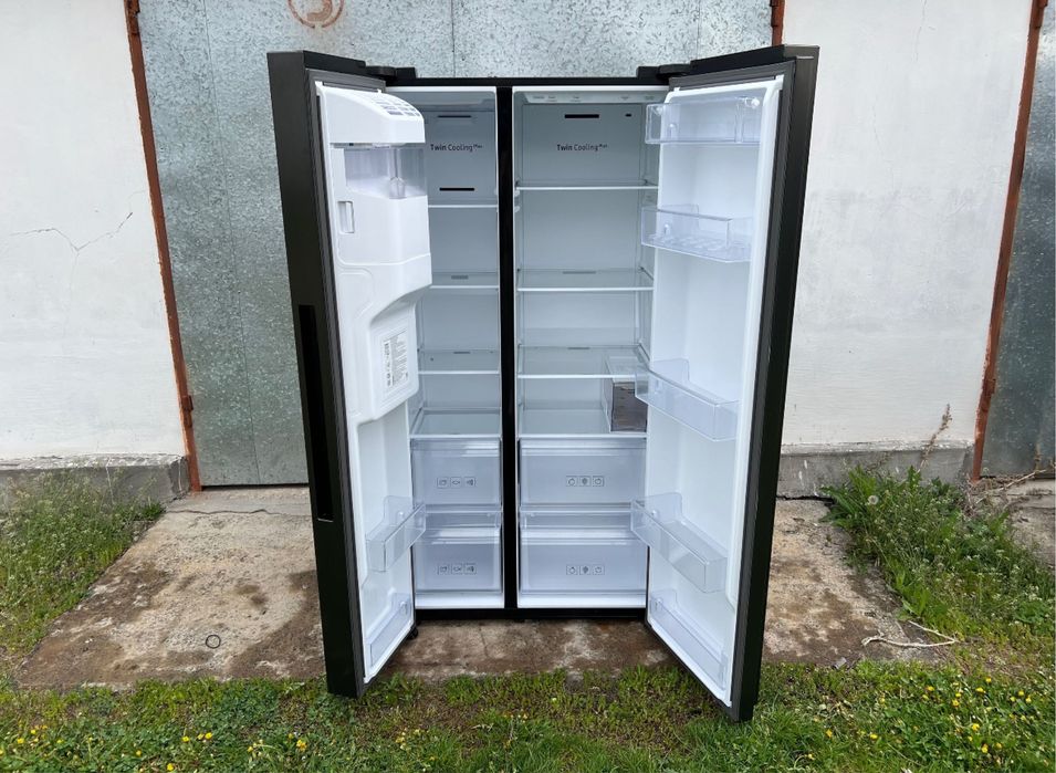 Продам Холодильник Side-by-Side Samsung RS6GN8321B1.Доставлю.2023 рік