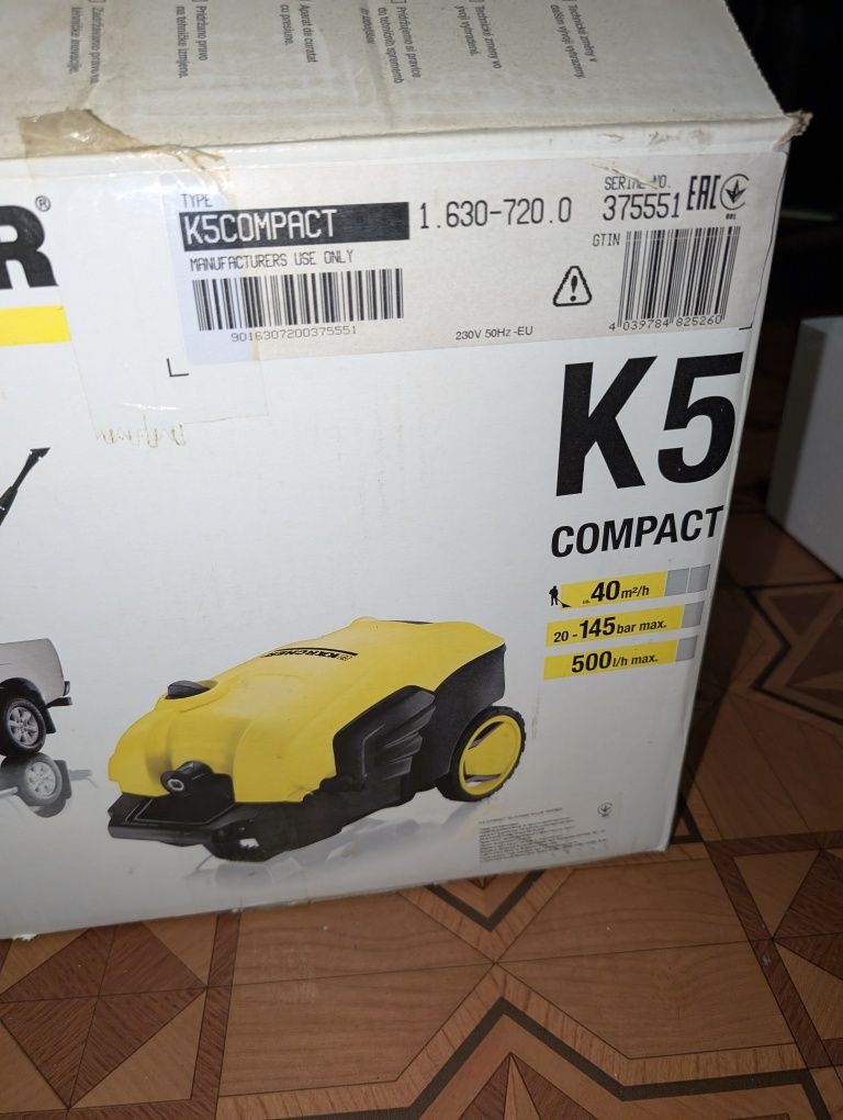 Продам мойку КЕРХЕР К5 COMPACT