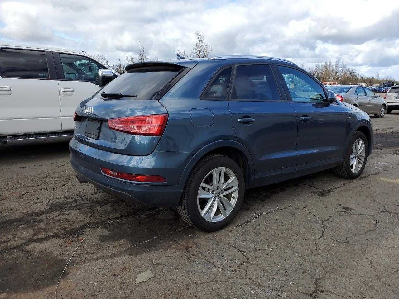 Audi Q3 PREMIUM 2018