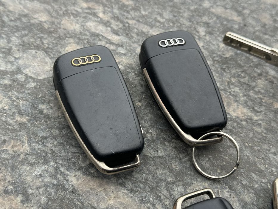 Ключ Audi a6 c6 блоку запалювання ауді а4 б7 ключ замка зажигания audi
