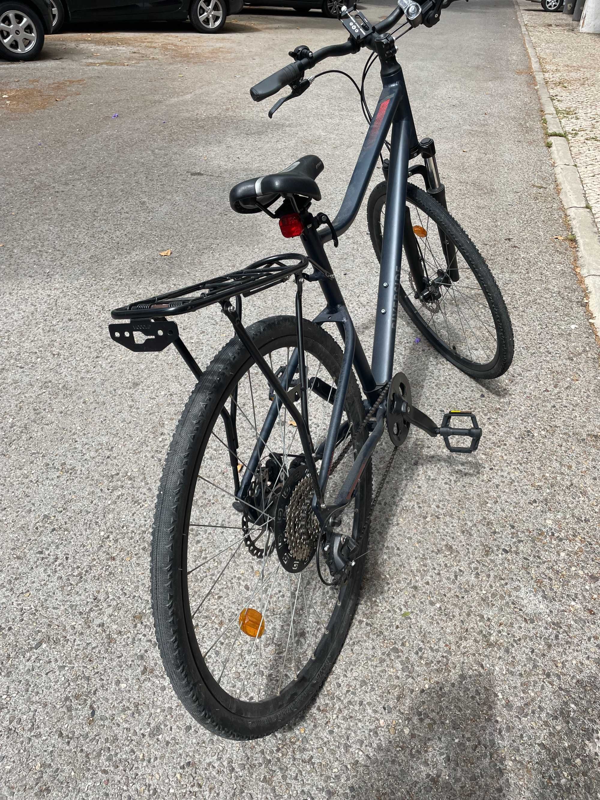 Bicicleta Riverside 100