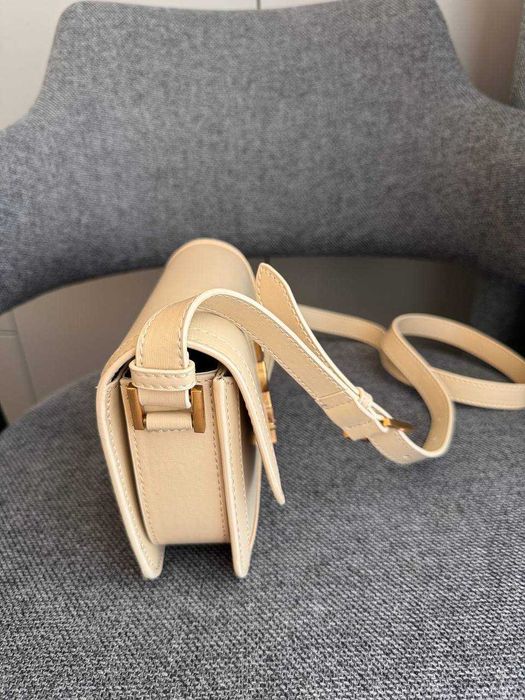 Шкіряна сумочка Yves Saint Laurent