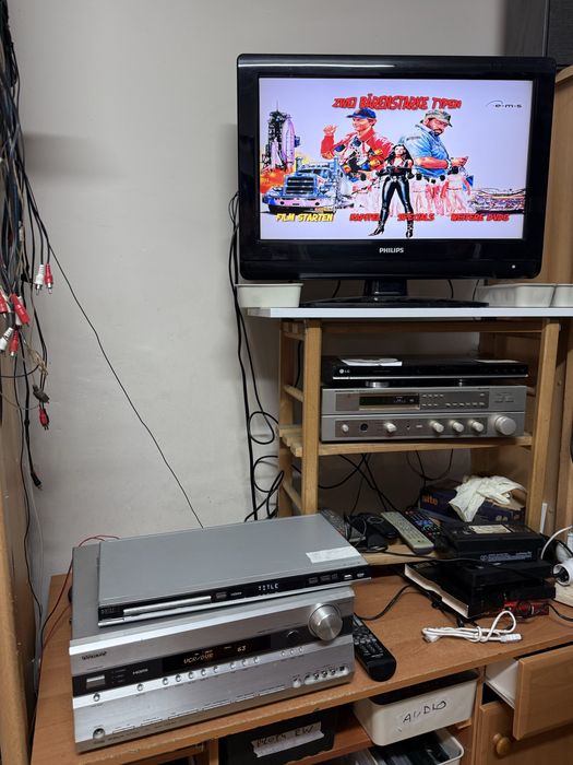 Amplituner Onkyo TX-SR605HDMI pilot