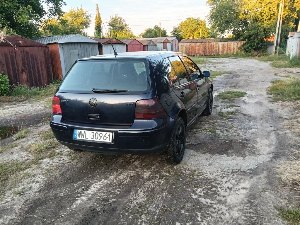 Срочно продам авто на повному ходу без вкладень