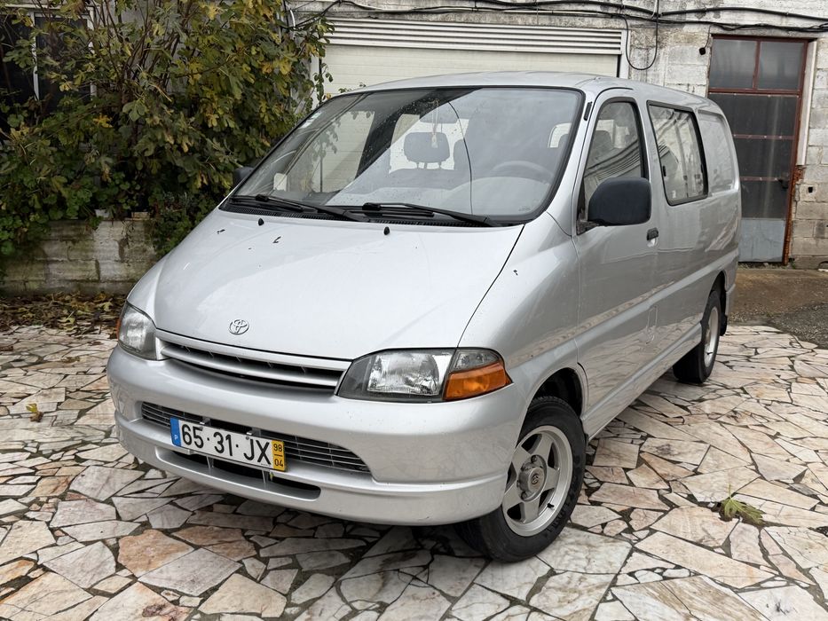 Toyota Hiace 1998 2.4 D