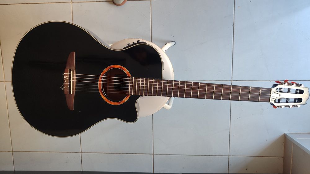 guitarra classica modelo yamaha ntx700