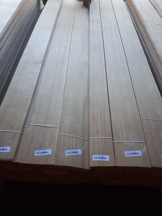 шпон струганий дубовий