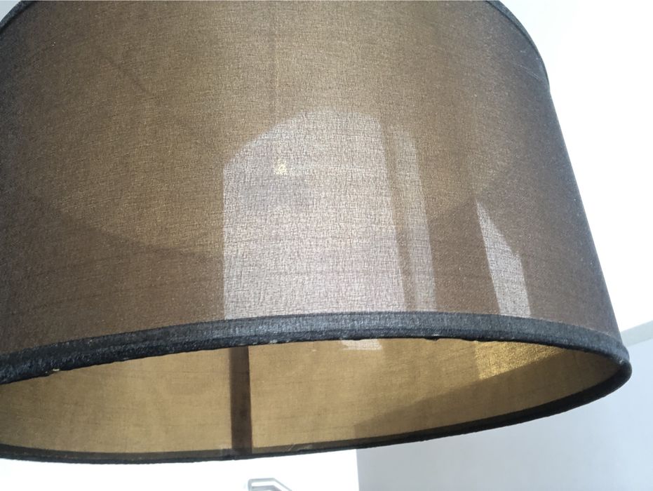 Candeeiro de teto preto