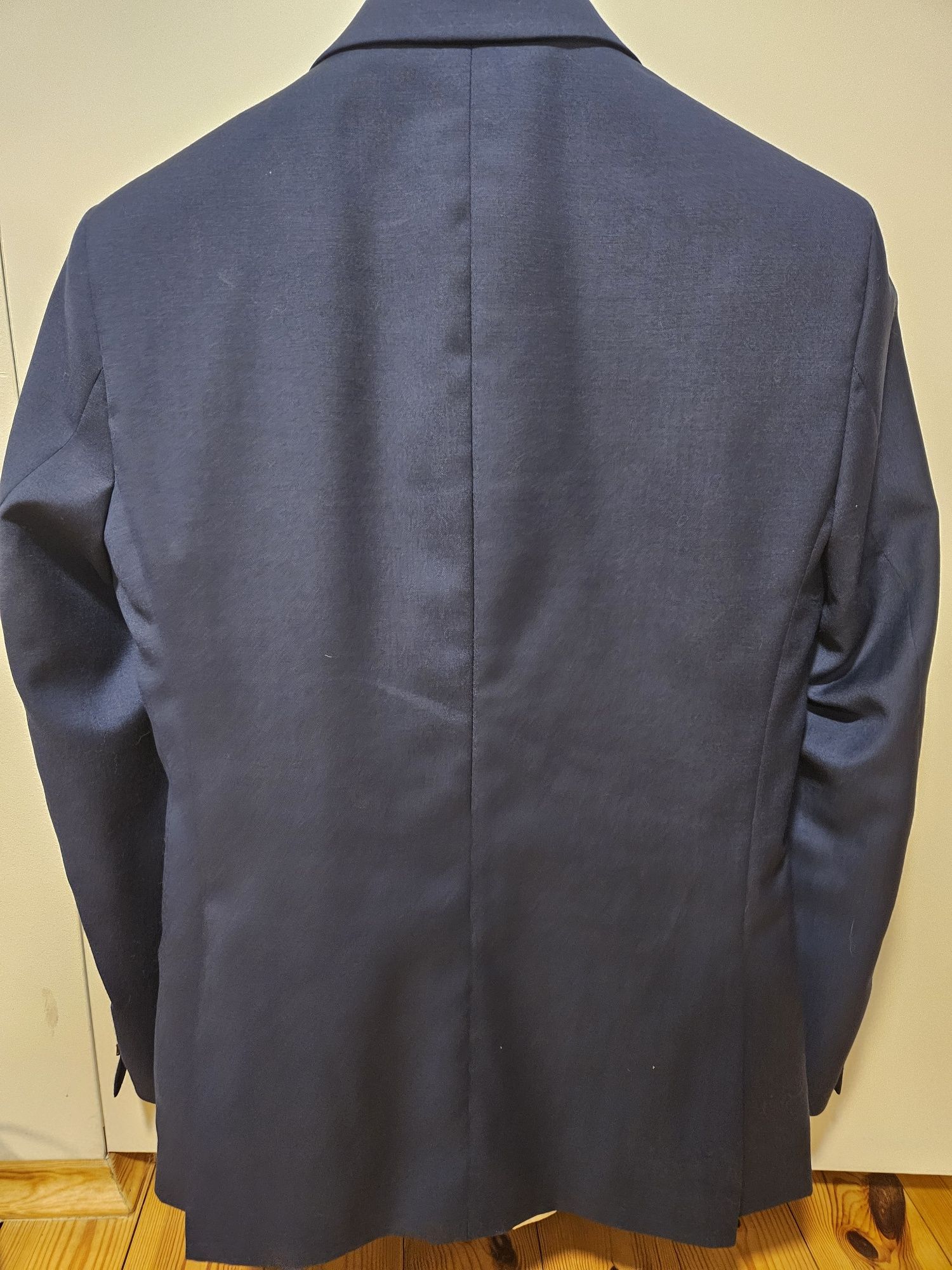 Garnitur Pako Lorente 176 cm