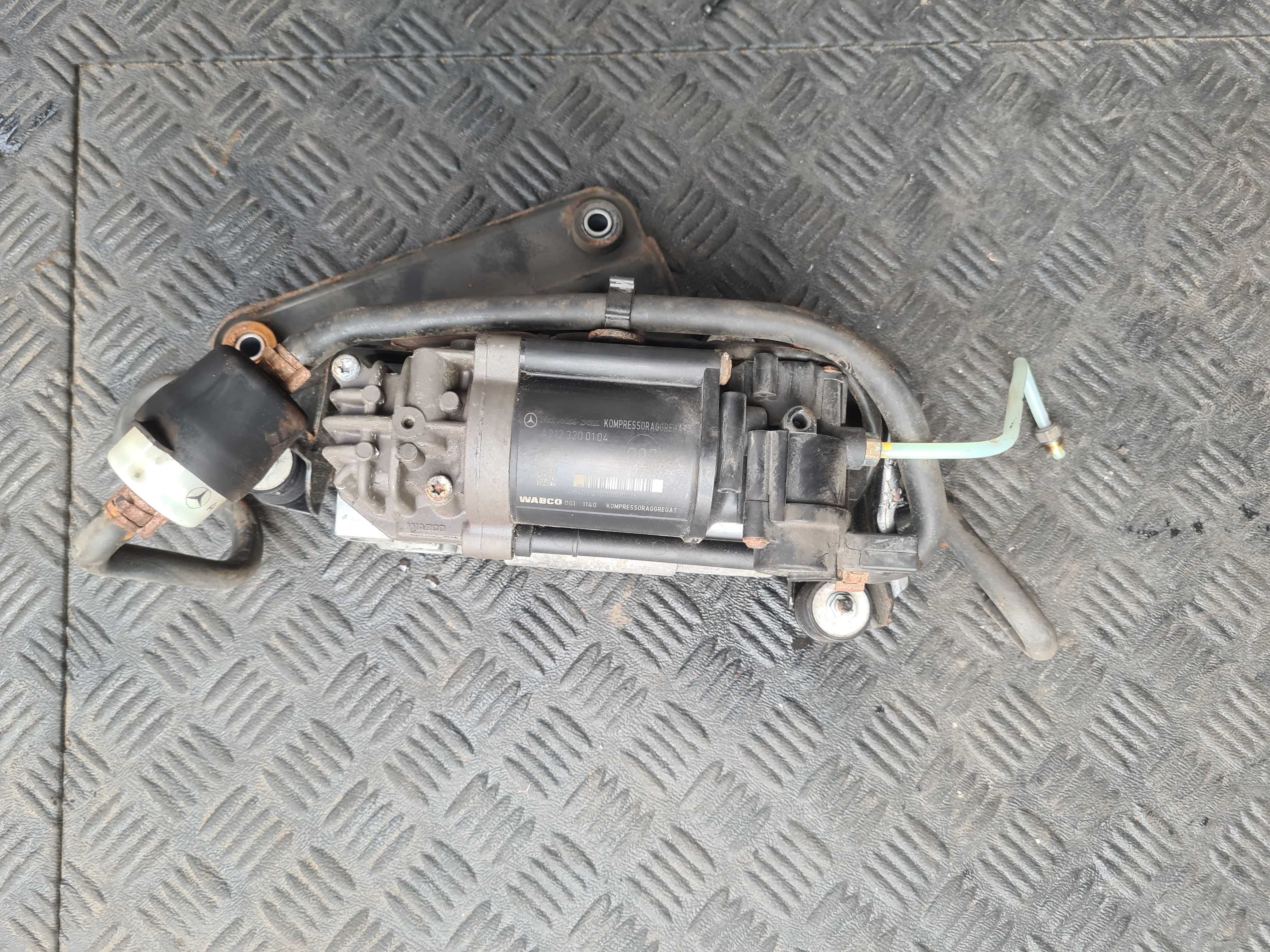 Mercedes CLS 500 W 218 4.7 V8 kompresor zawieszenia