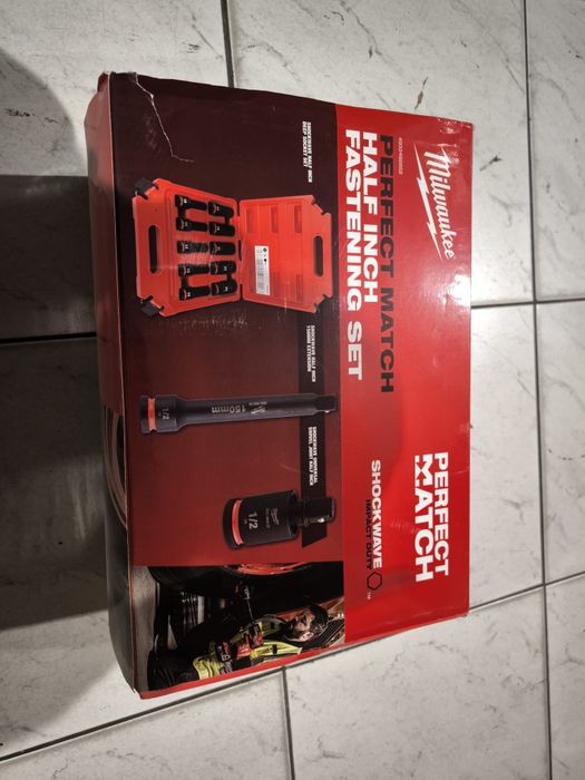 Zestaw nasadek udarowych 1/2 " Milwaukee