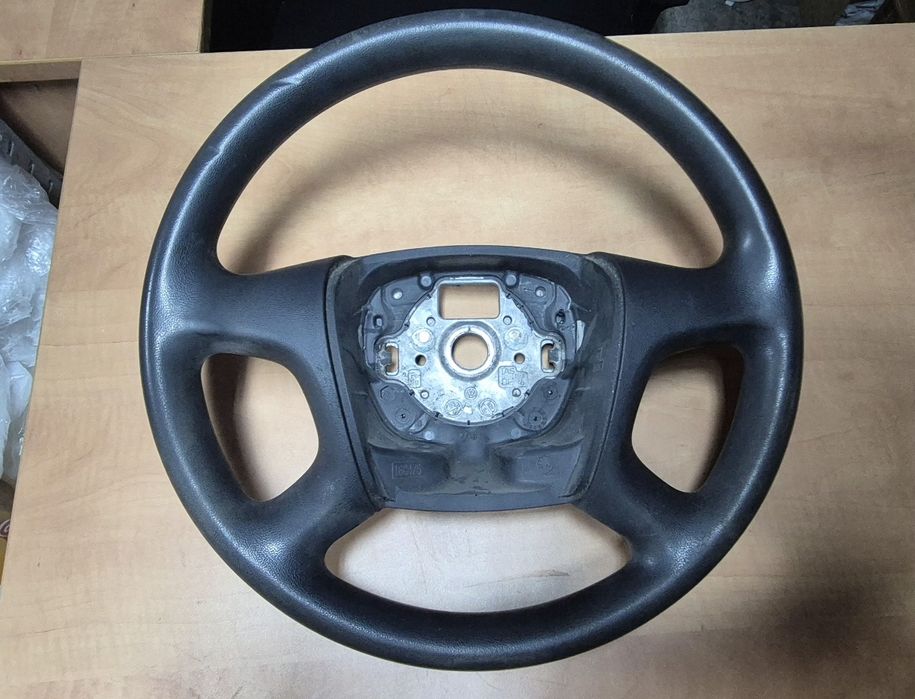 Продам кермо для Skoda Octavia a5