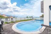 Moradia Moderna | Vista Incrível Para O Mar | Piscina Privada | Elevad