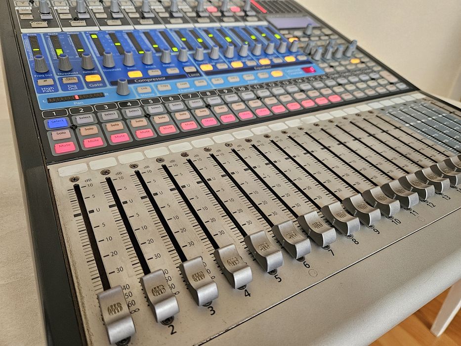 Цифровий мікшерний пульт PRESONUS StudioLive 16.4.2