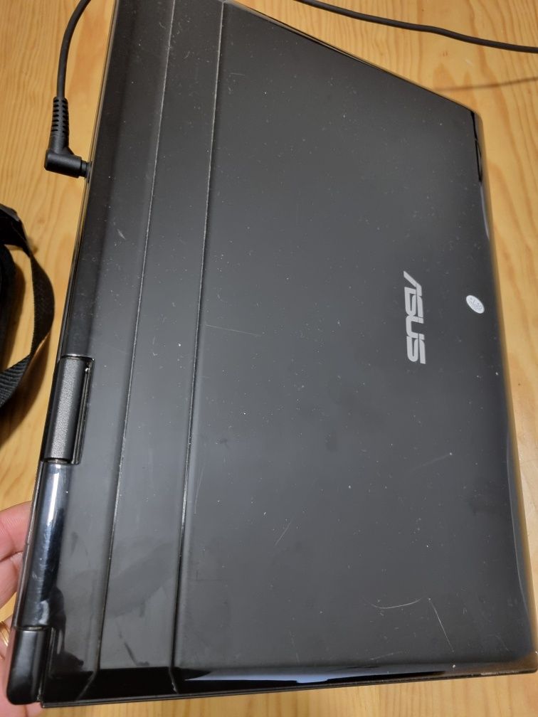 Portátil Asus X59SL