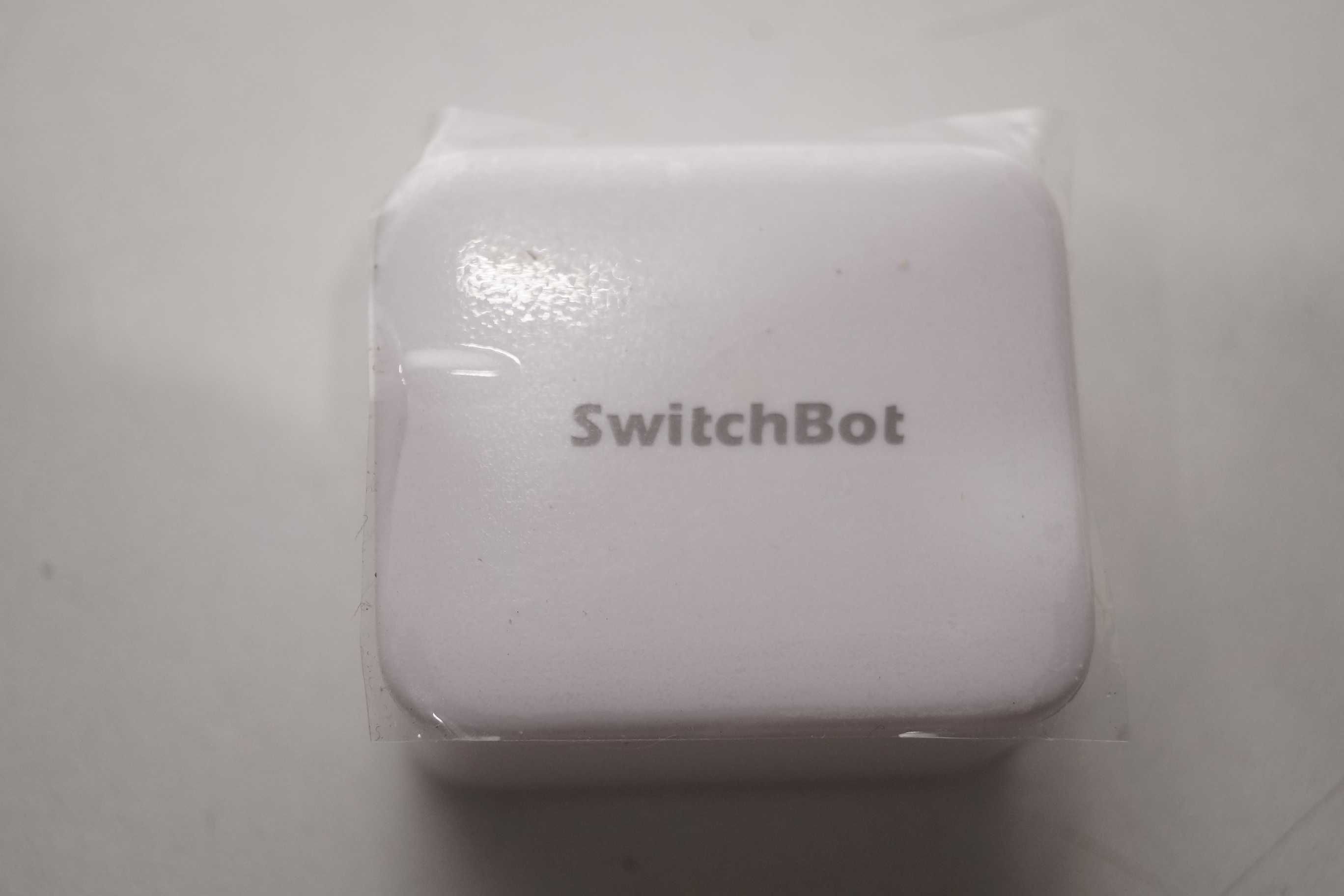 1127 SwitchBot Bot S1 Przełącznik biały włącznik smart mini