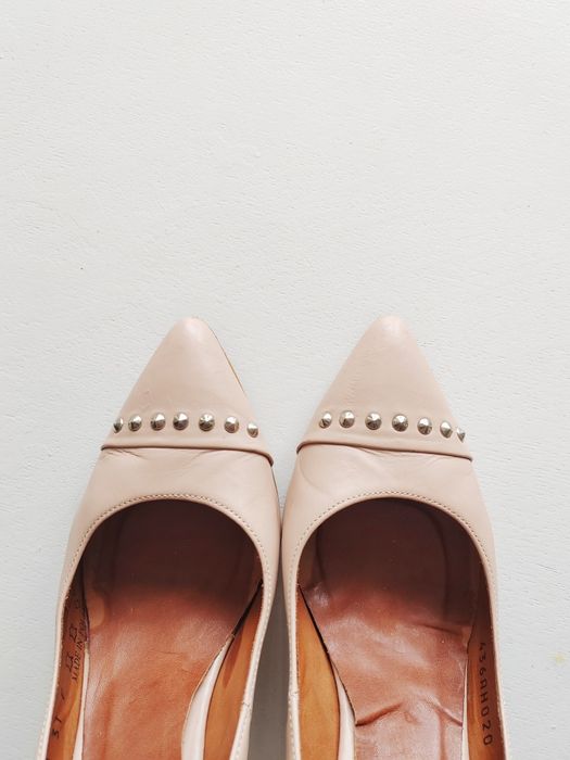 Szpilki Ryłko skóra naturalna szpilki nude