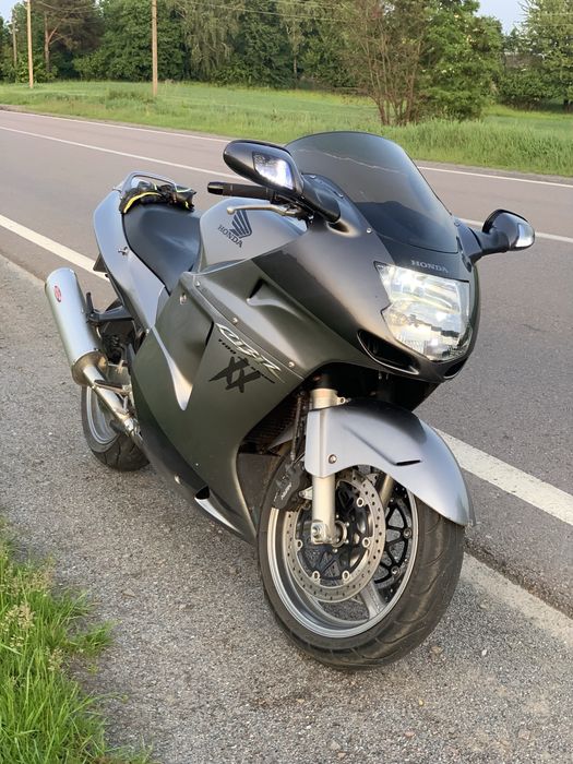 Honda cbr1100xx blackbird 2006