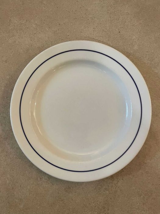 Vendo Pratos de Restauração