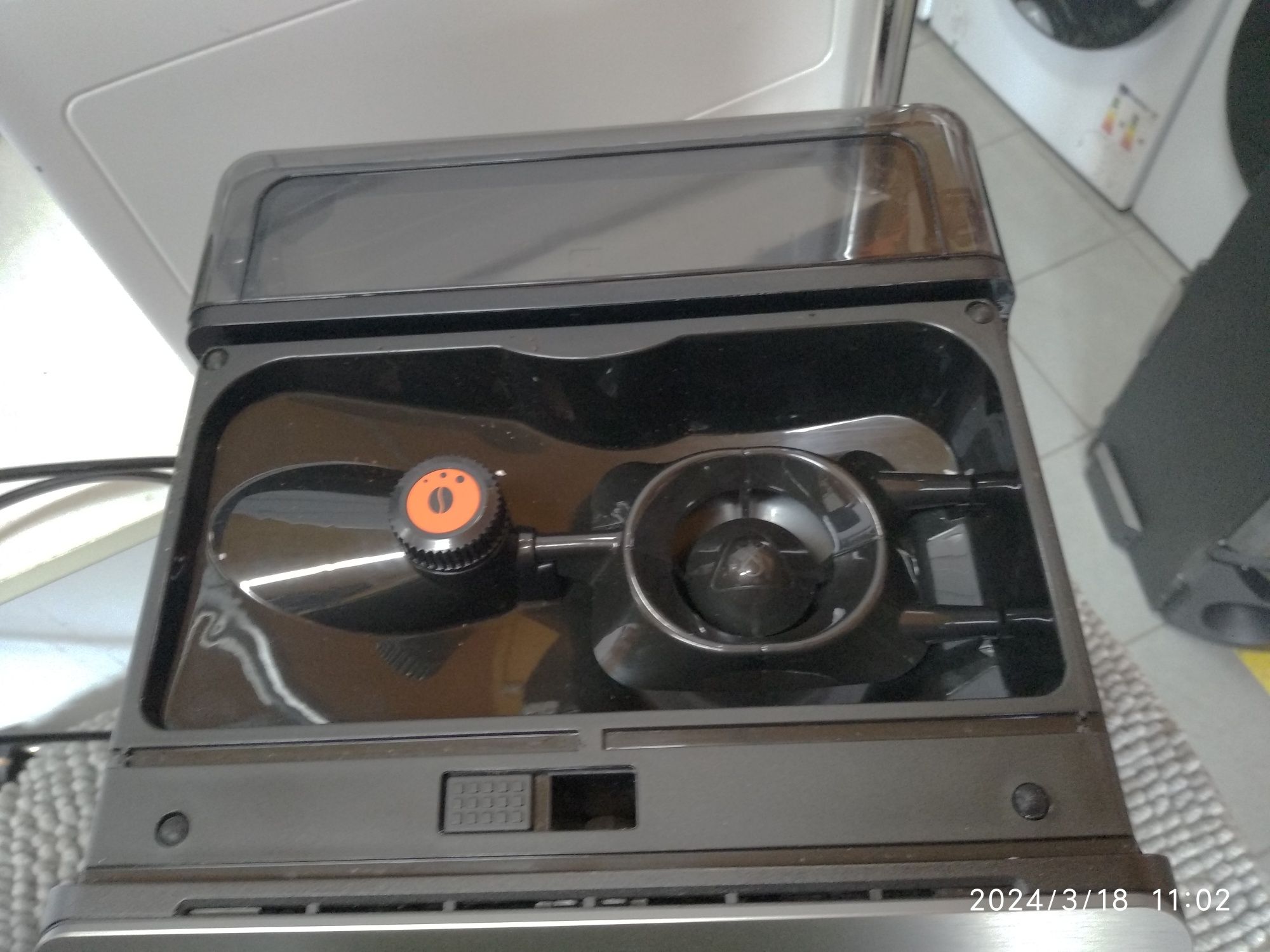 OUTLET Janki ul Wspólna 6 Ekspres KRUPS Evidence Plus EA894T