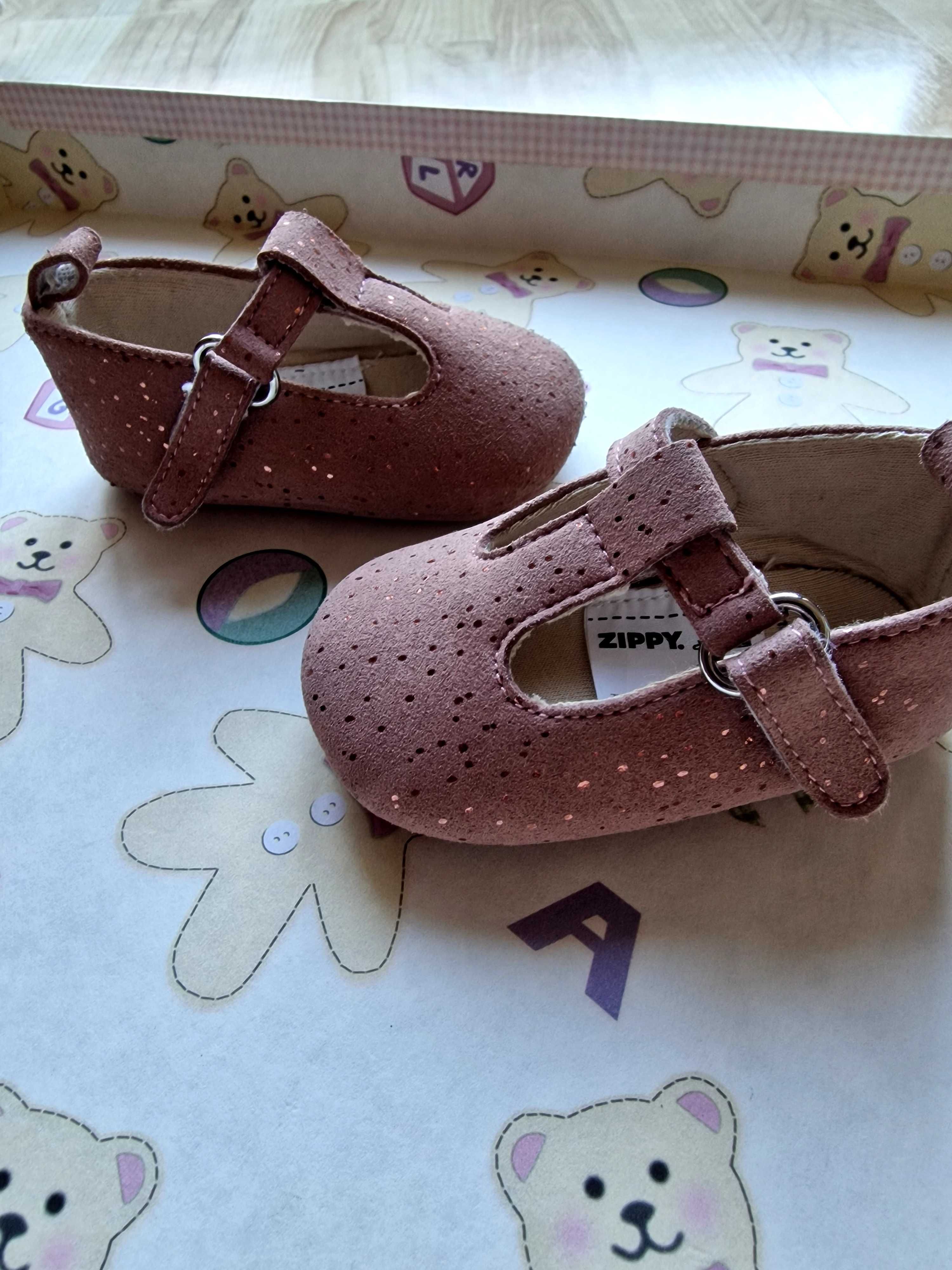 Sapatos bebé menina