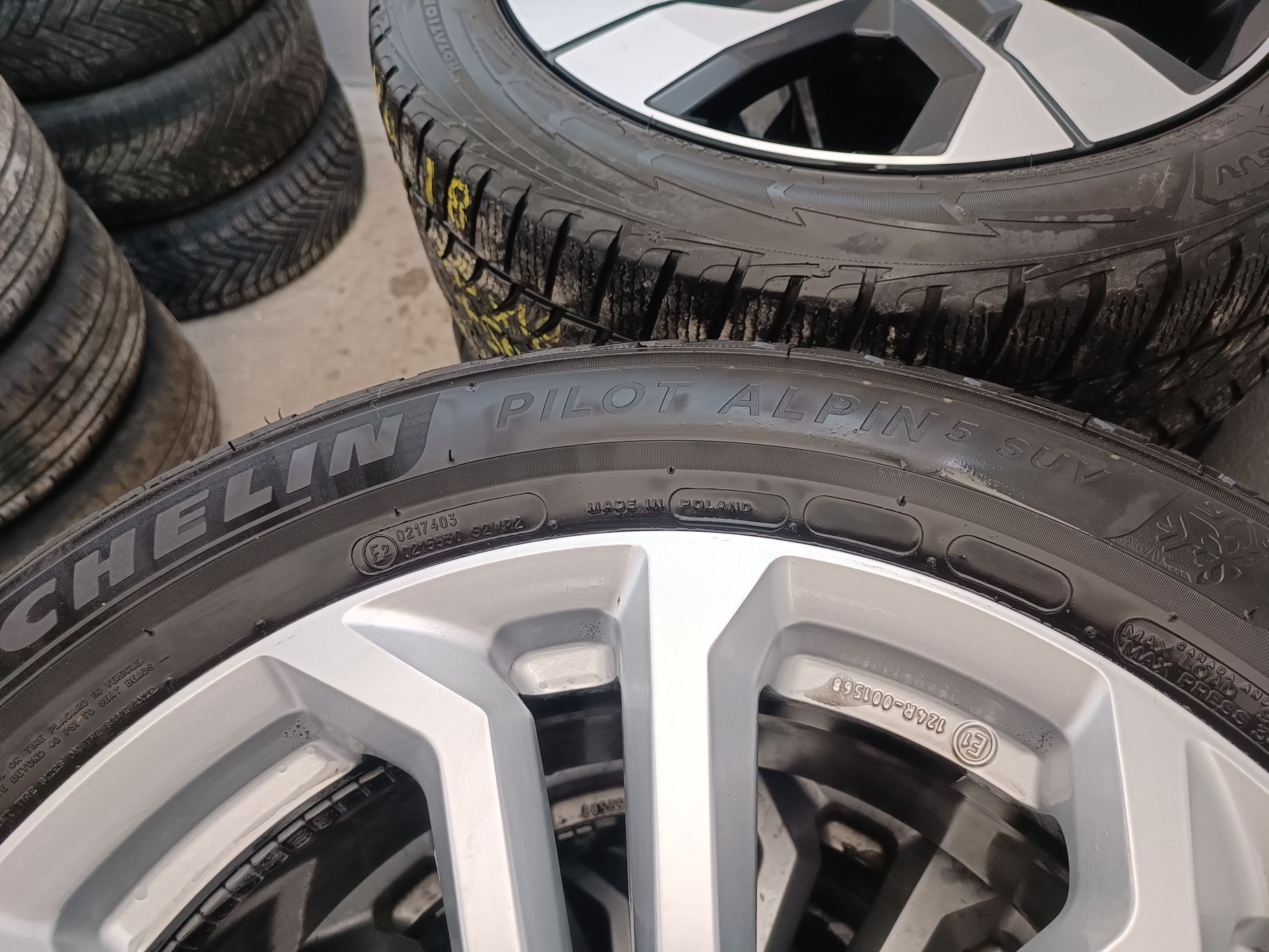 5x108 Alufelgi Felgi Aluminiowe 18 Koła Zimowe Zima FORD CMAX SMAX MONDEO FOCUS KUGA GALAXY Edge VOLVO C30 C70 S40 V40 S60 V50 V60 s90 v90 cross country xc40 XC60 XC70 LAND ROVER JAGUAR 6,5-8mm Legnica ALU-RAD 235/60