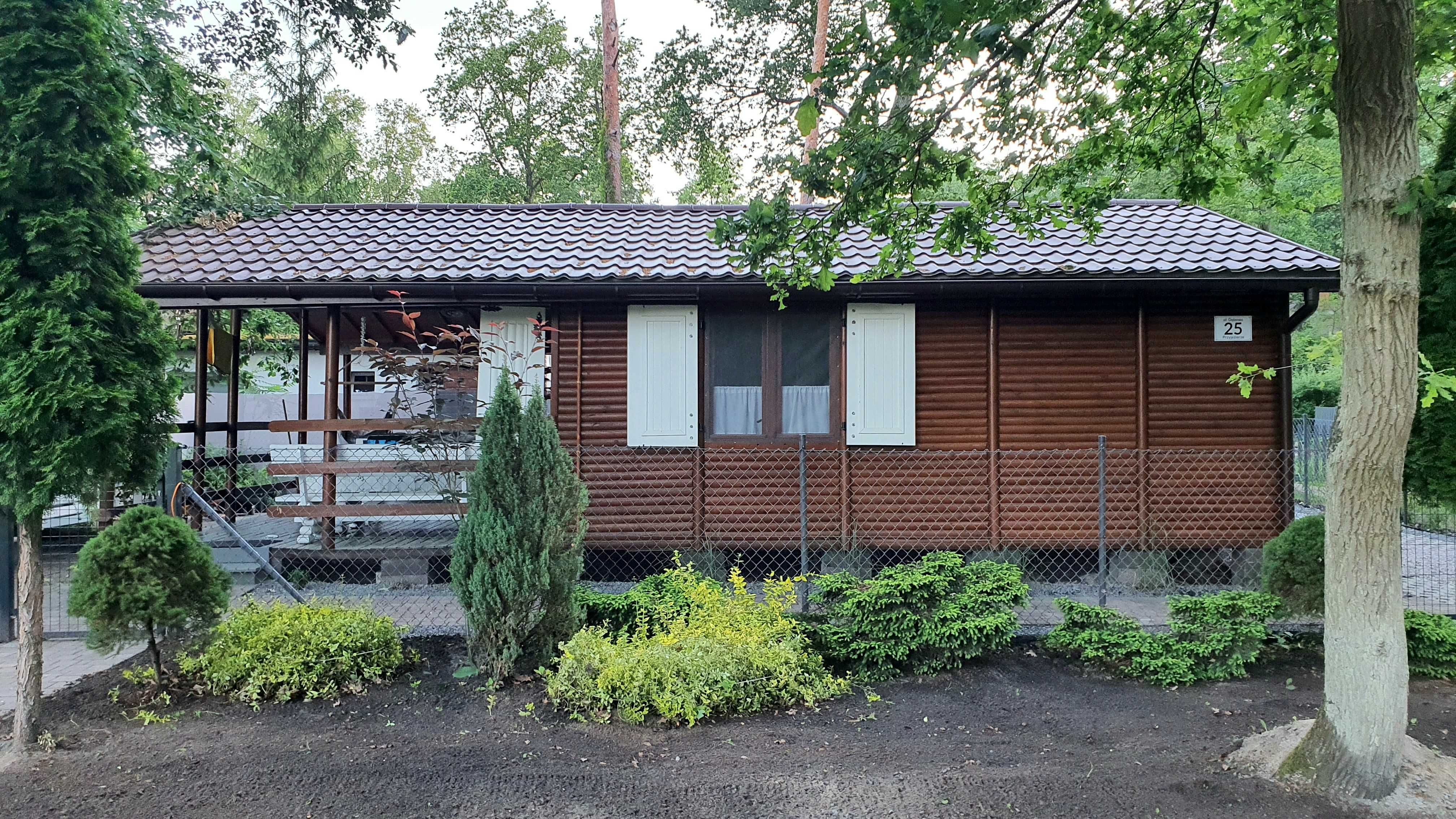 Domek drewniany z tarasem 60m2