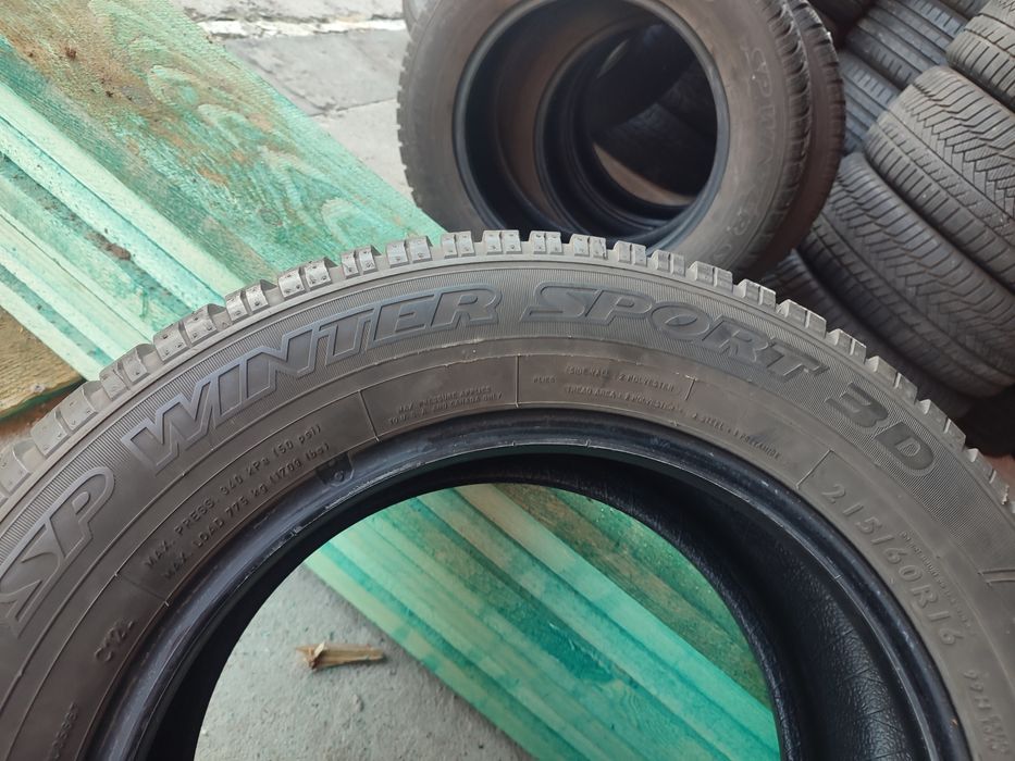 Komplet opon Dunlop SP Winter Sport 3D 215/60/16 99H