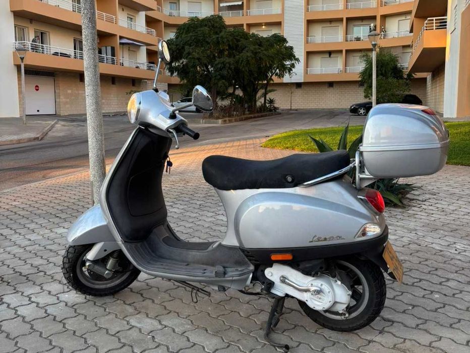 Vespa LX PIAGGIO 50-4T