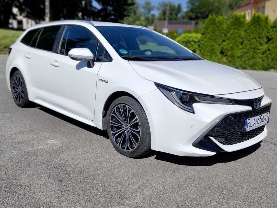 Toyota Corolla Hybrid 2.0