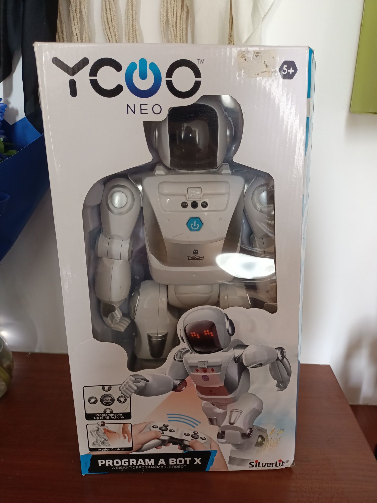 Robót na bateriach, jest pilot
