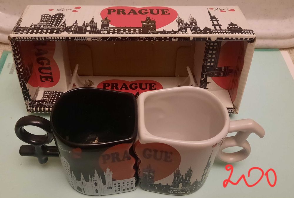 Подарункові парні чашки