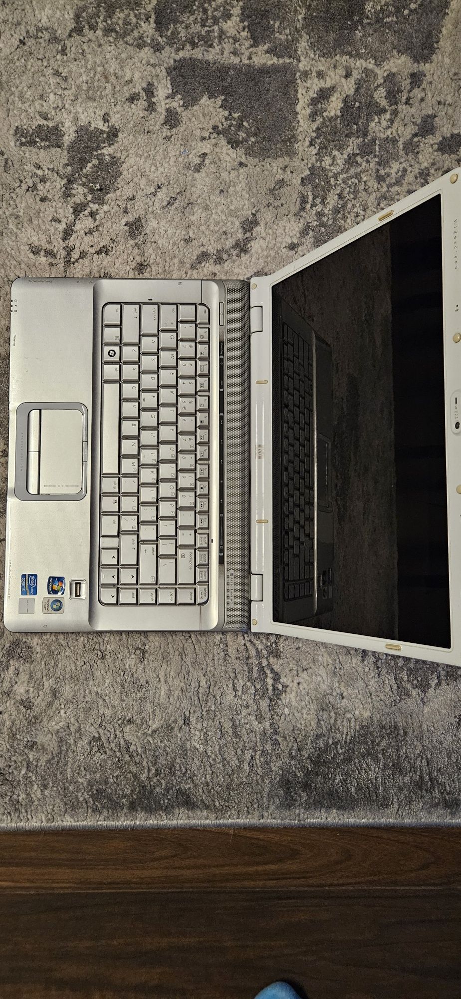 Laptop HP  Pavilion dv6599ew Special Edition